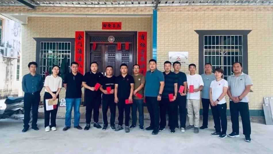平凡堅(jiān)守的最美科裝人|蘭州至?？诟咚俟窂V西欽州至北海段改擴(kuò)建工程鐵山、合浦服務(wù)區(qū)項(xiàng)目部艱苦奮斗記